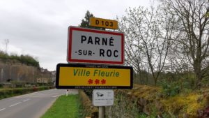 panneau entrée parnée route entrammes